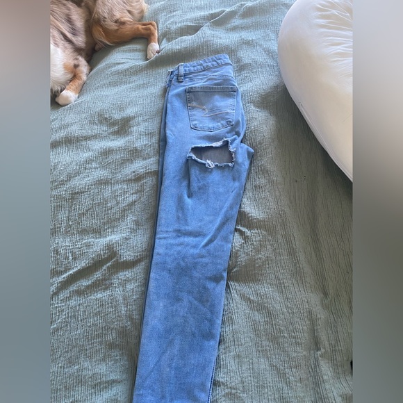 American Eagle Jeans - Picture 2 of 2